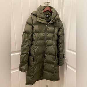 Women’s Green Northface Winter Jacket